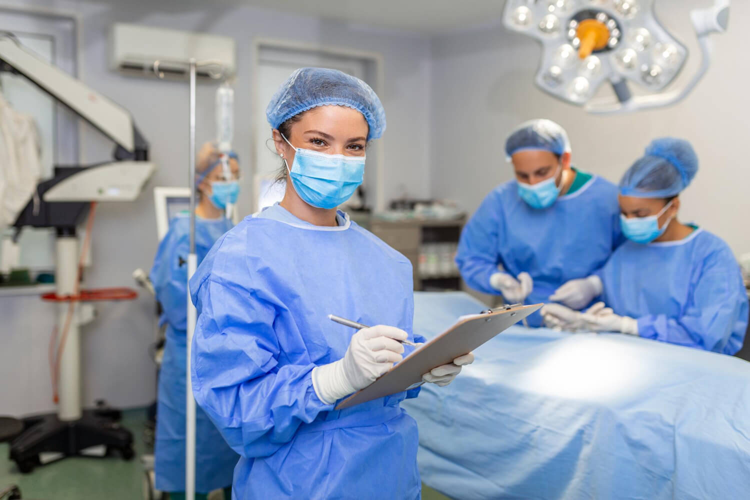 How to Become an Anesthesiologist Assistant